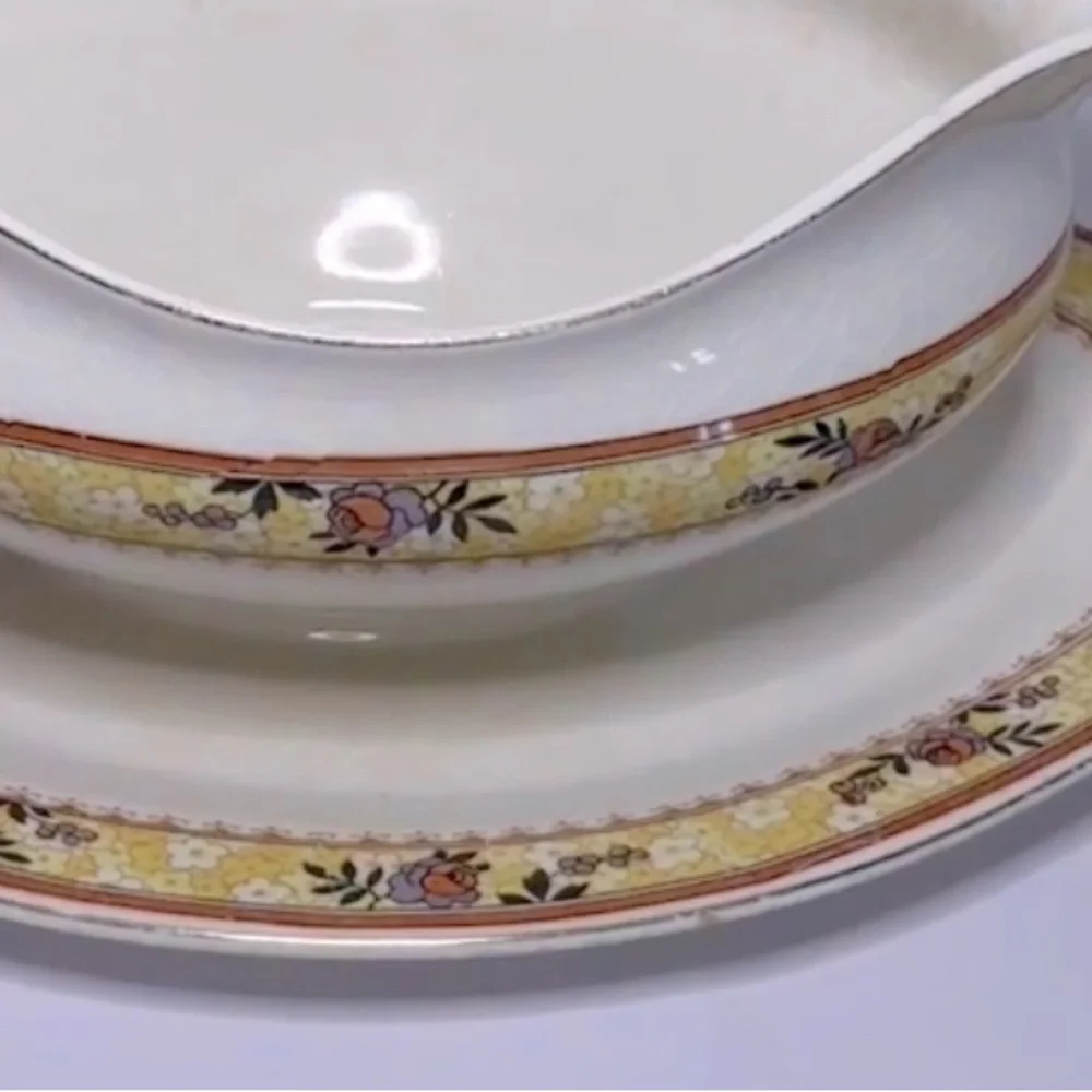 Vintage Johnson Brothers Montrose Gravy Boat Attached Underplate